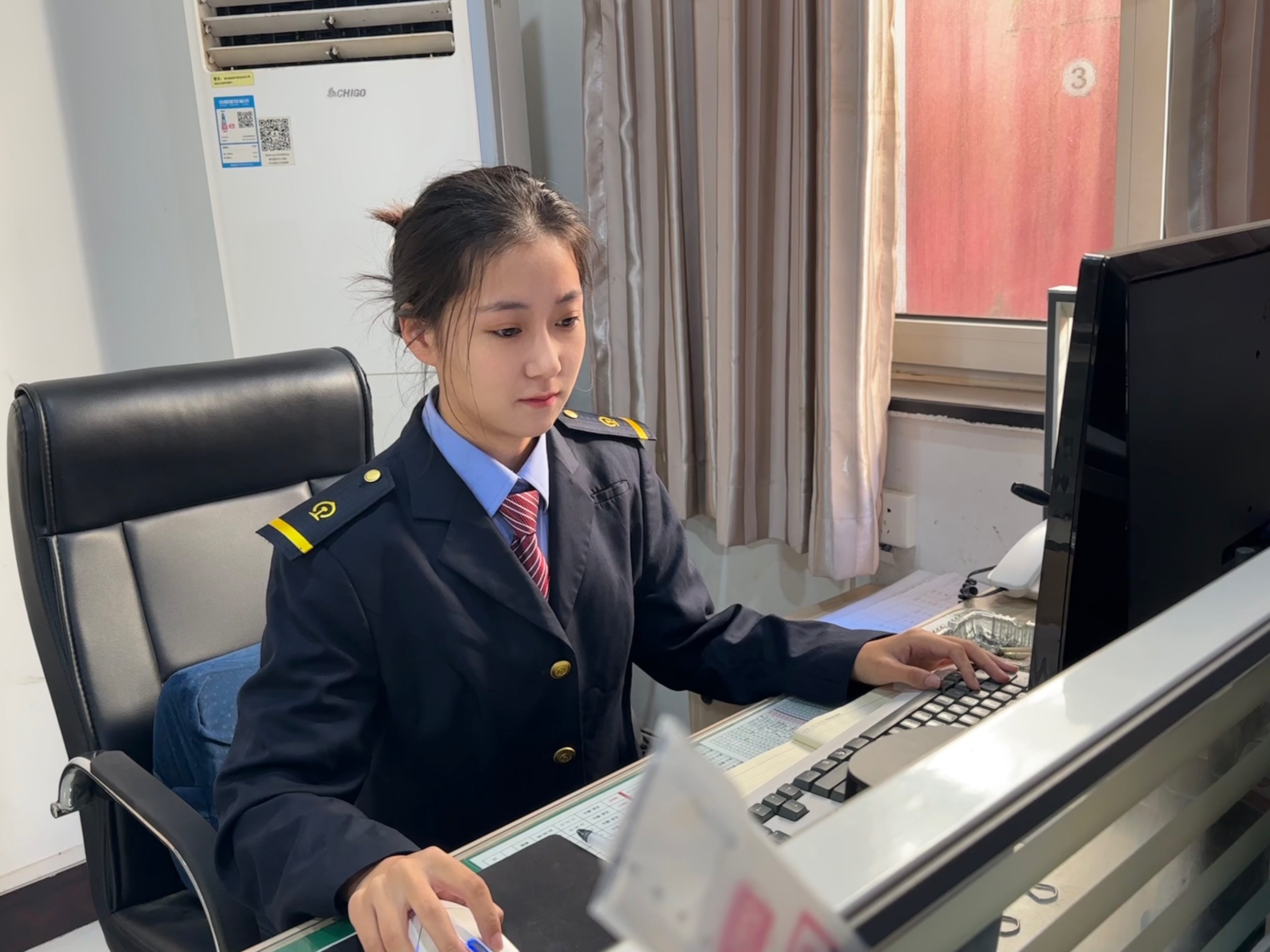 优秀校友郑婉婷