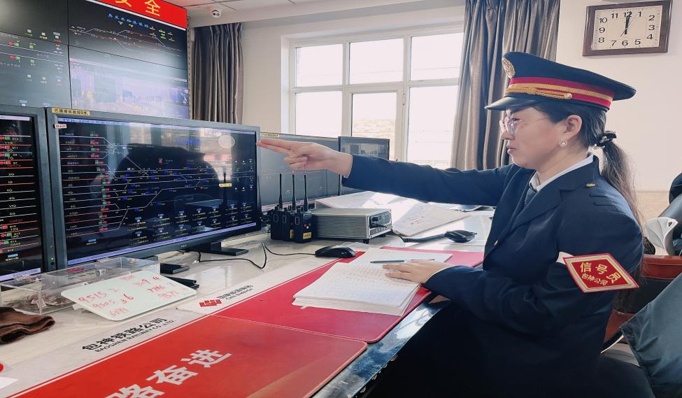 优秀校友丁丽梅