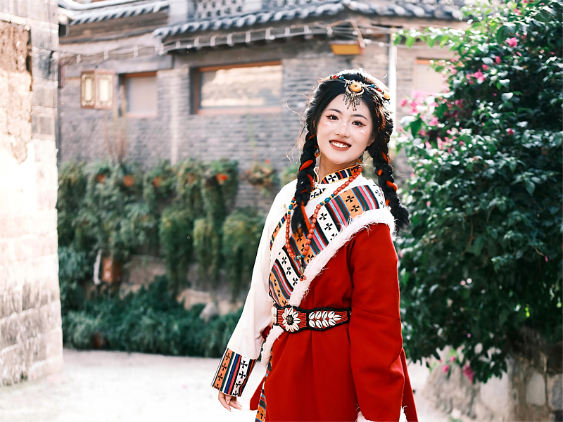 优秀校友白芳媛