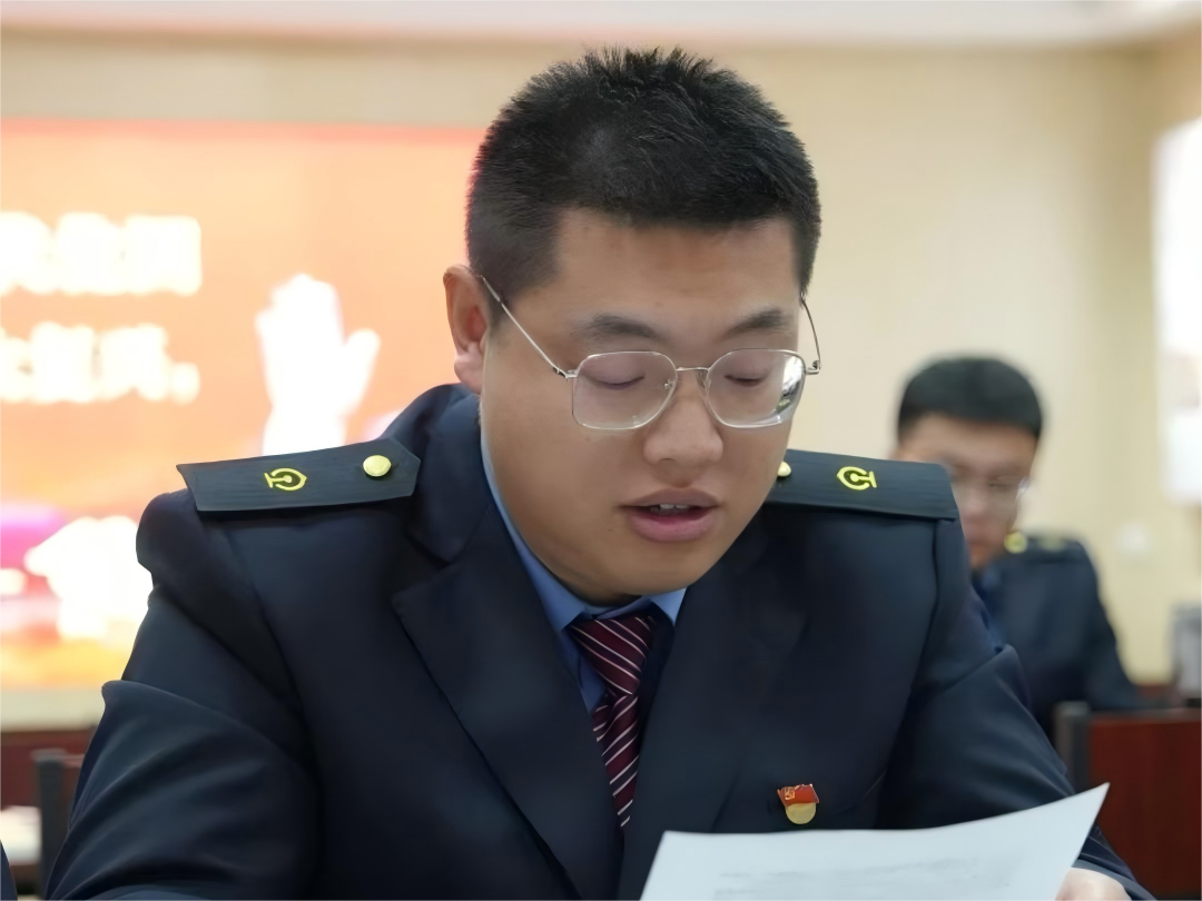 优秀校友王钊杰